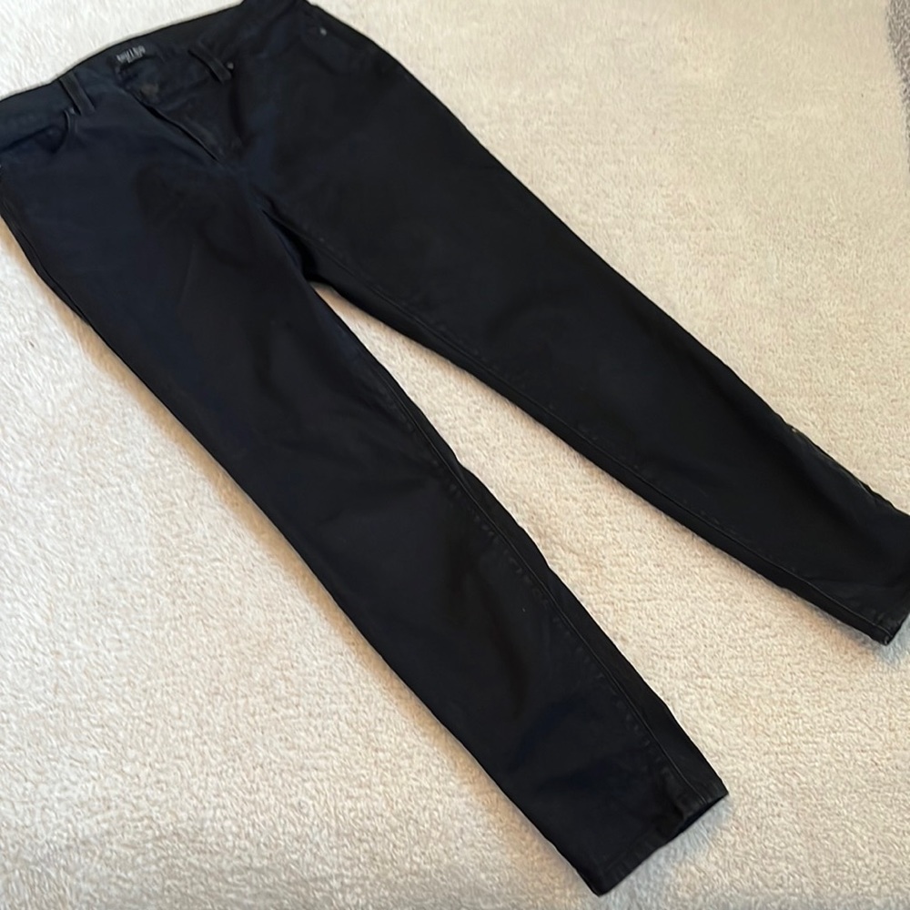 White House Black Market Skinny size 8P Black jeans
